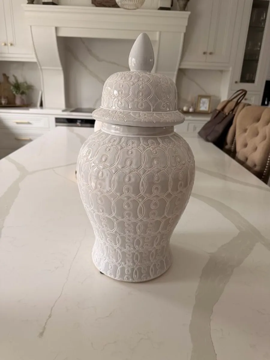 ceramic urn vase
