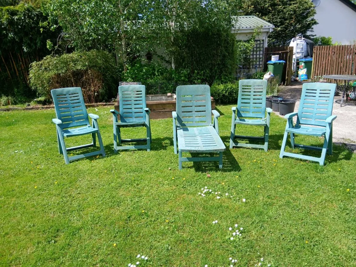 Garden chairs - Image 1