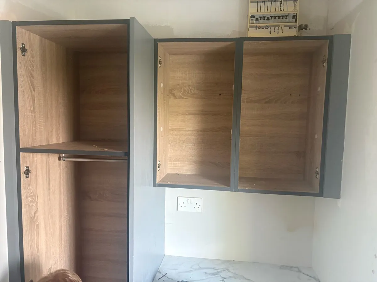 Kitchen / Utility units - Image 3