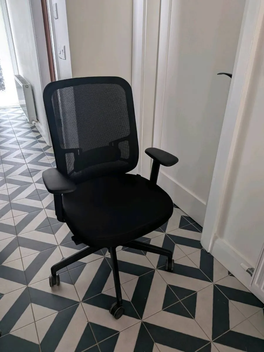 Office chair