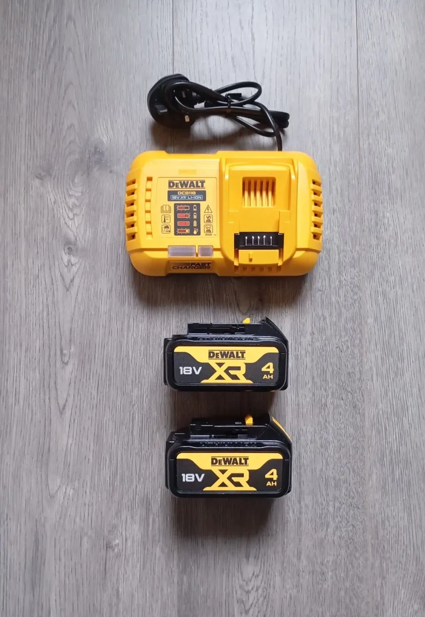 DeWalt Batteries & Charger (New)