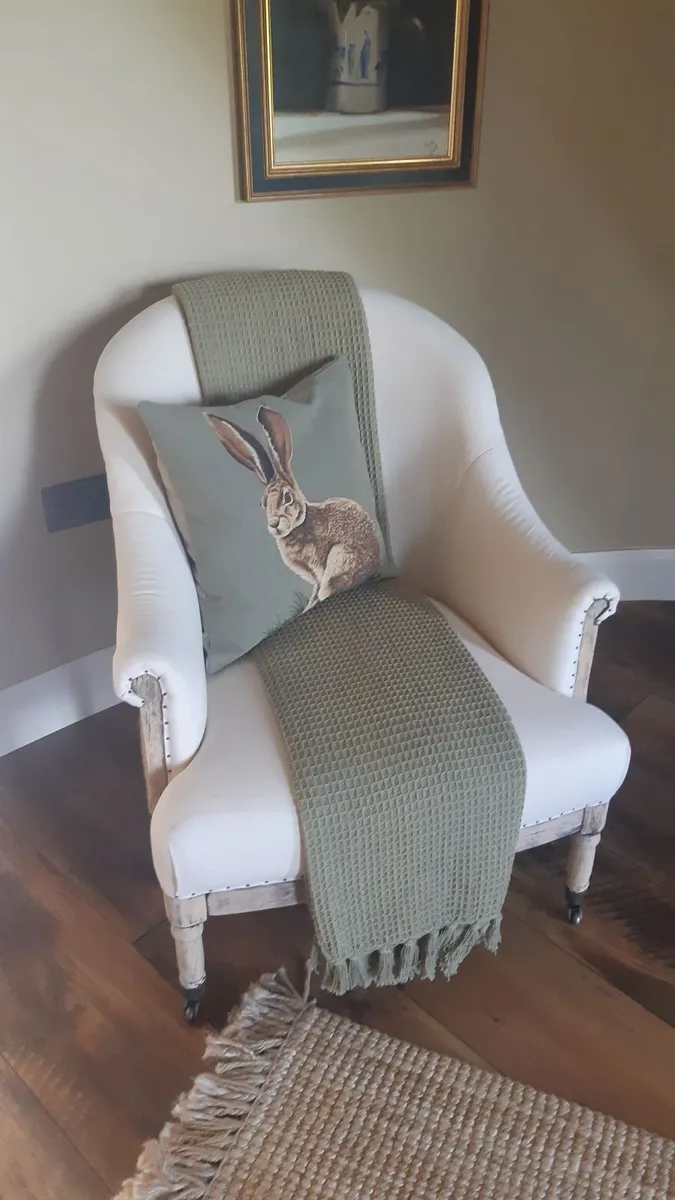 Pair of French country linen chairs - Image 2