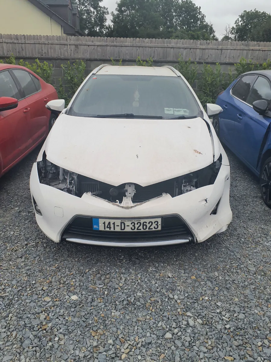 Toyota Auris Estate 2014 1.4 D4D - Image 1