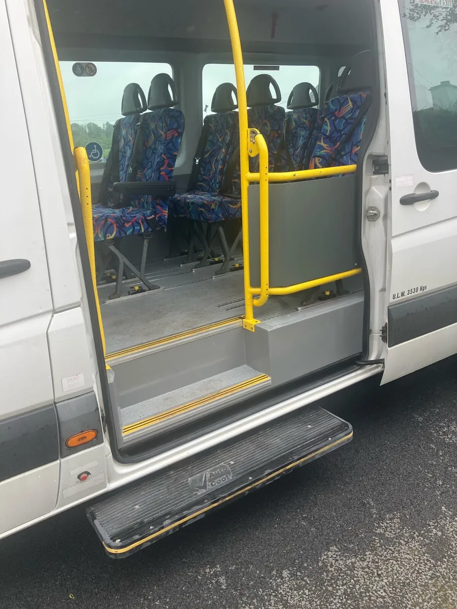 2016 VW Crafter 17 seater accessible - Image 4