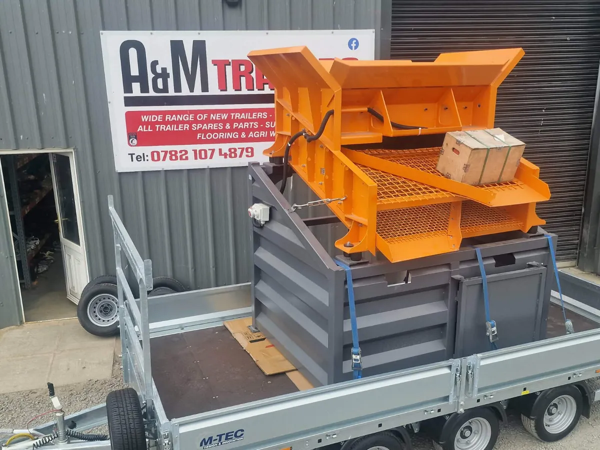 Electric vibrating screener - Image 1