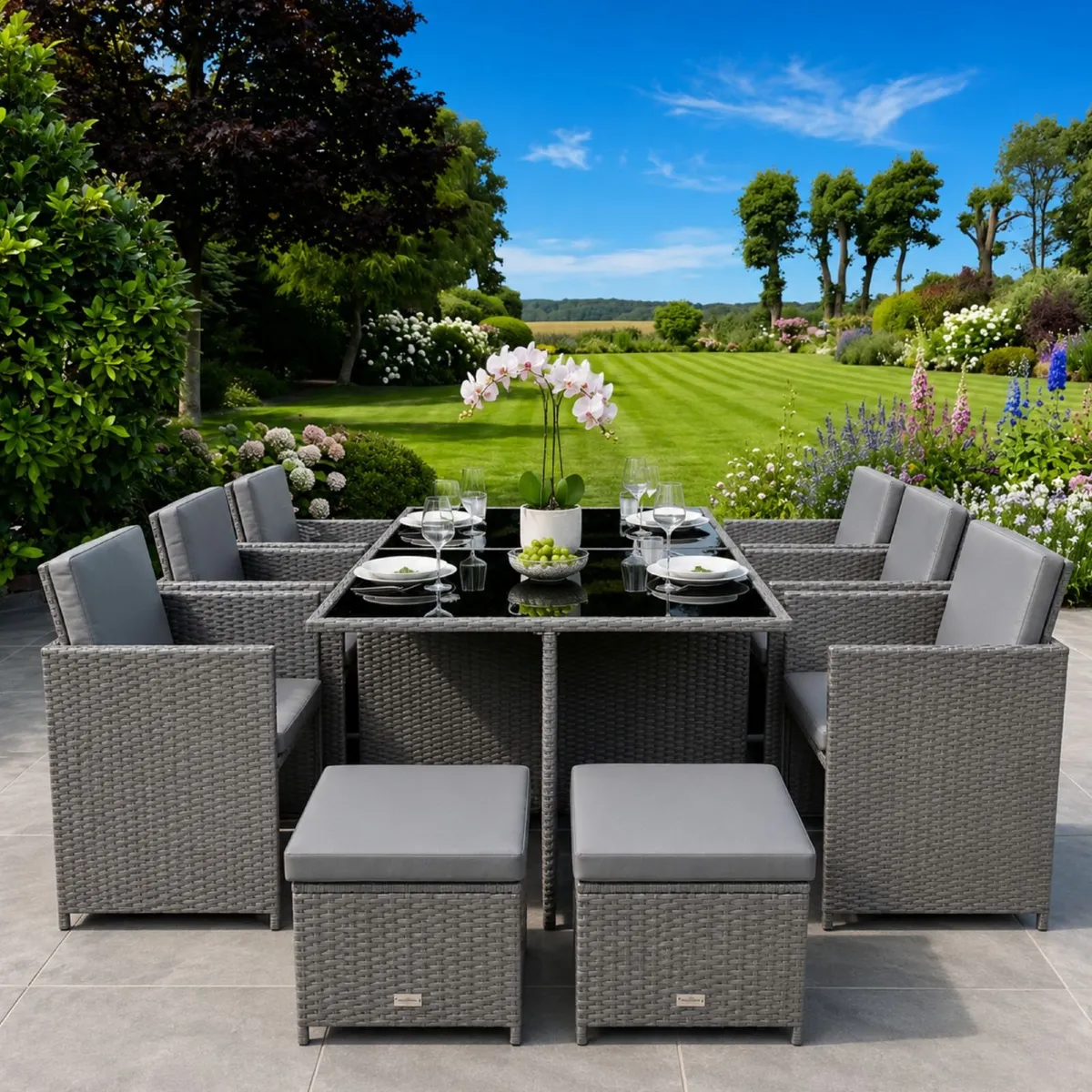 Outdoor Garden Furniture - Image 1