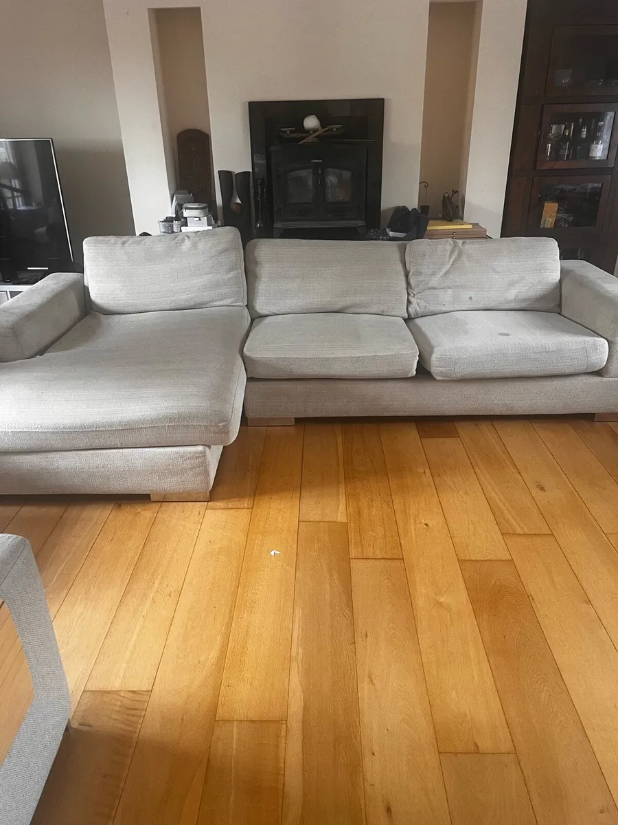 Second Hand Couch - Image 2