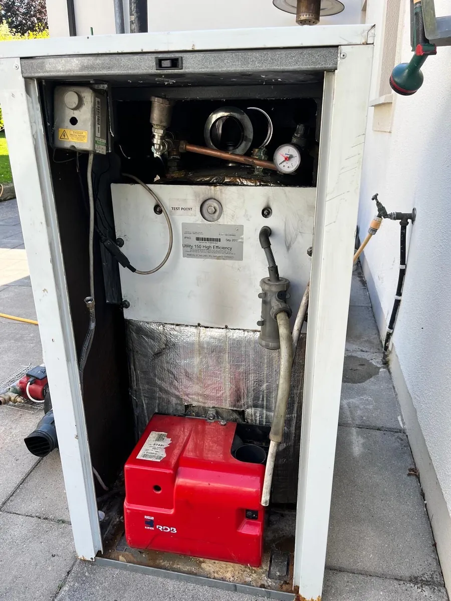 Used Warm Flow 150 Condensing Boiler - Image 2