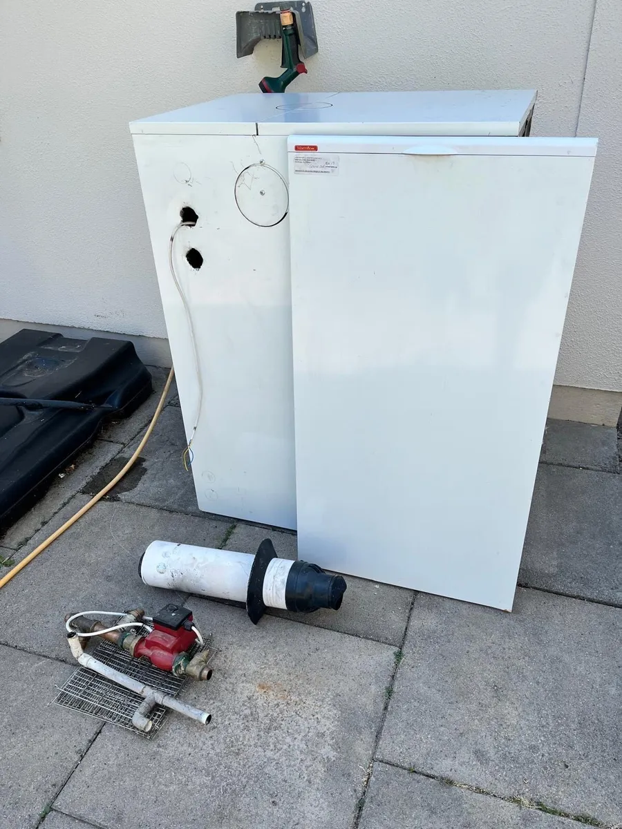 Used Warm Flow 150 Condensing Boiler - Image 3