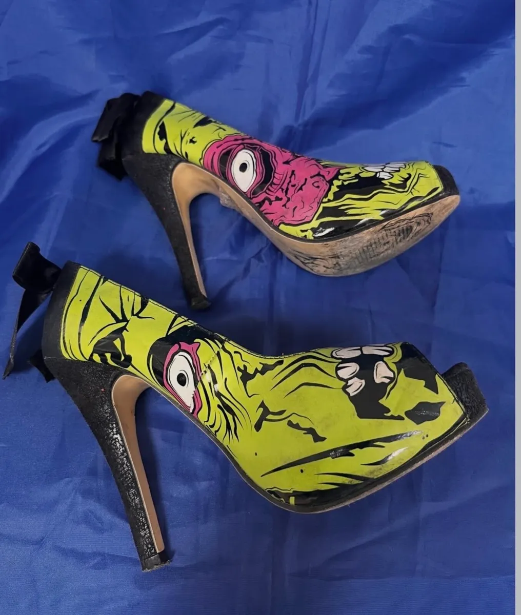 High heel shoes - Image 4