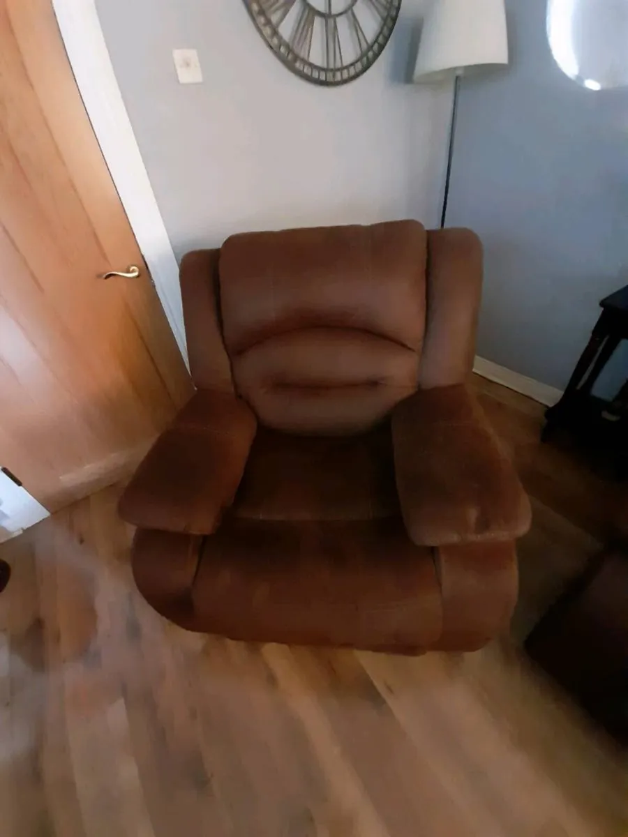 3 piece suite - Image 3