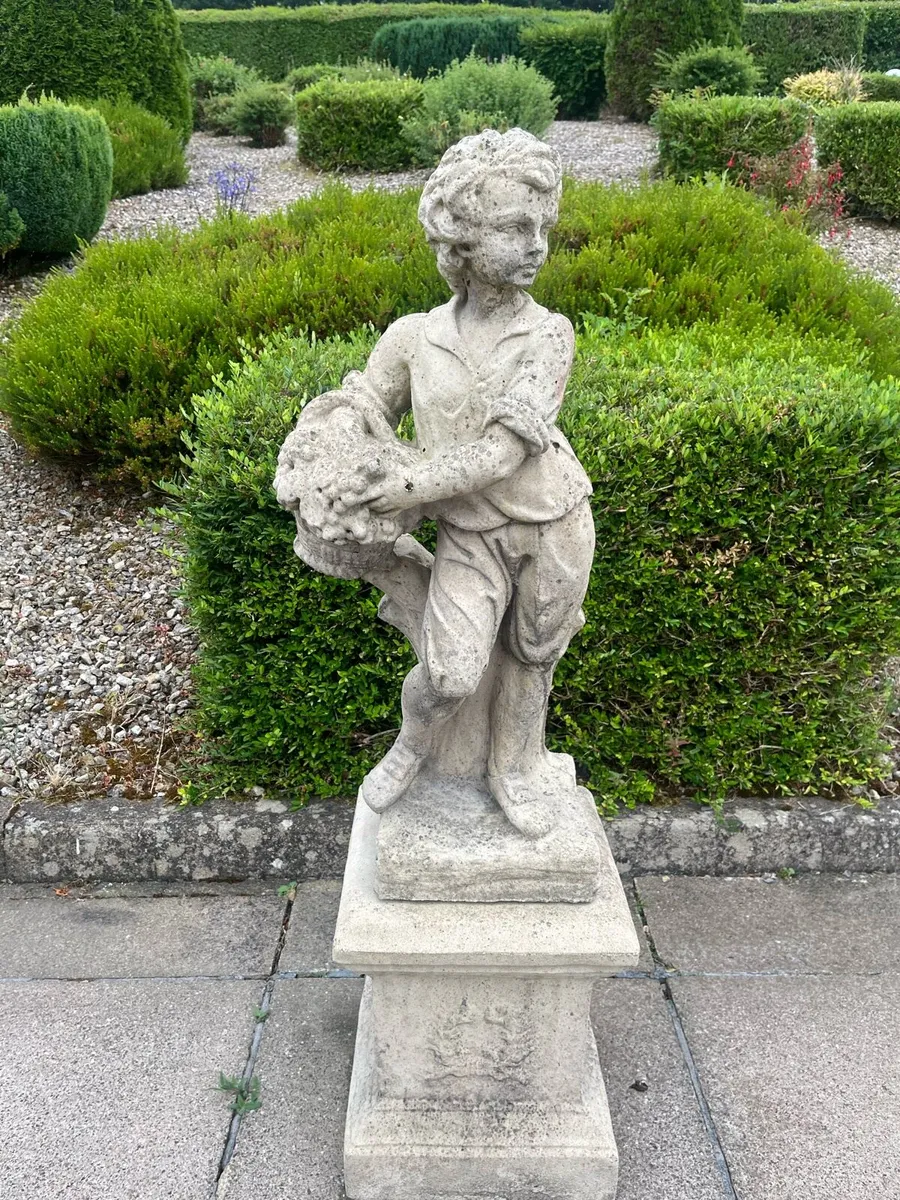 4 Seasons/Children of the Seasons statues - Image 3