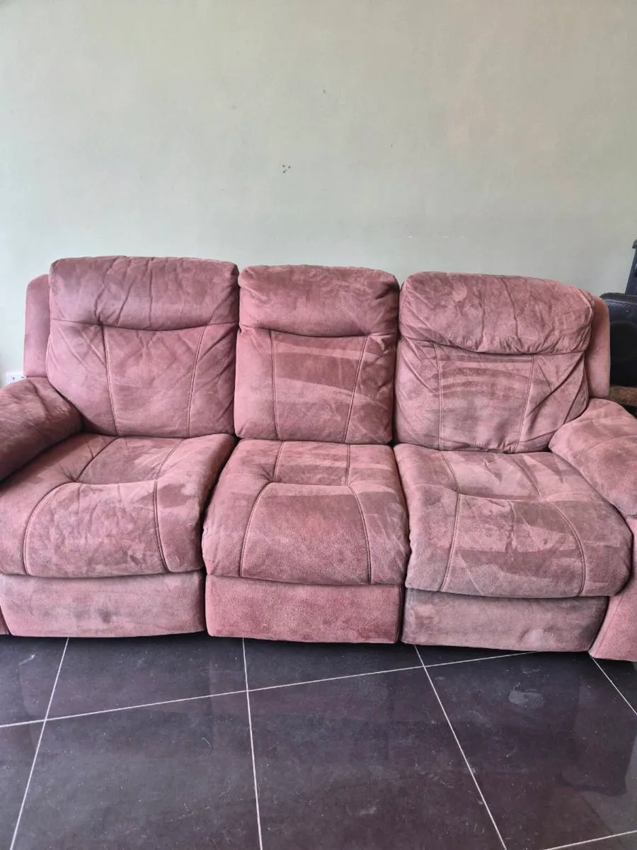 2 & 3 seater recliner couches - Image 4