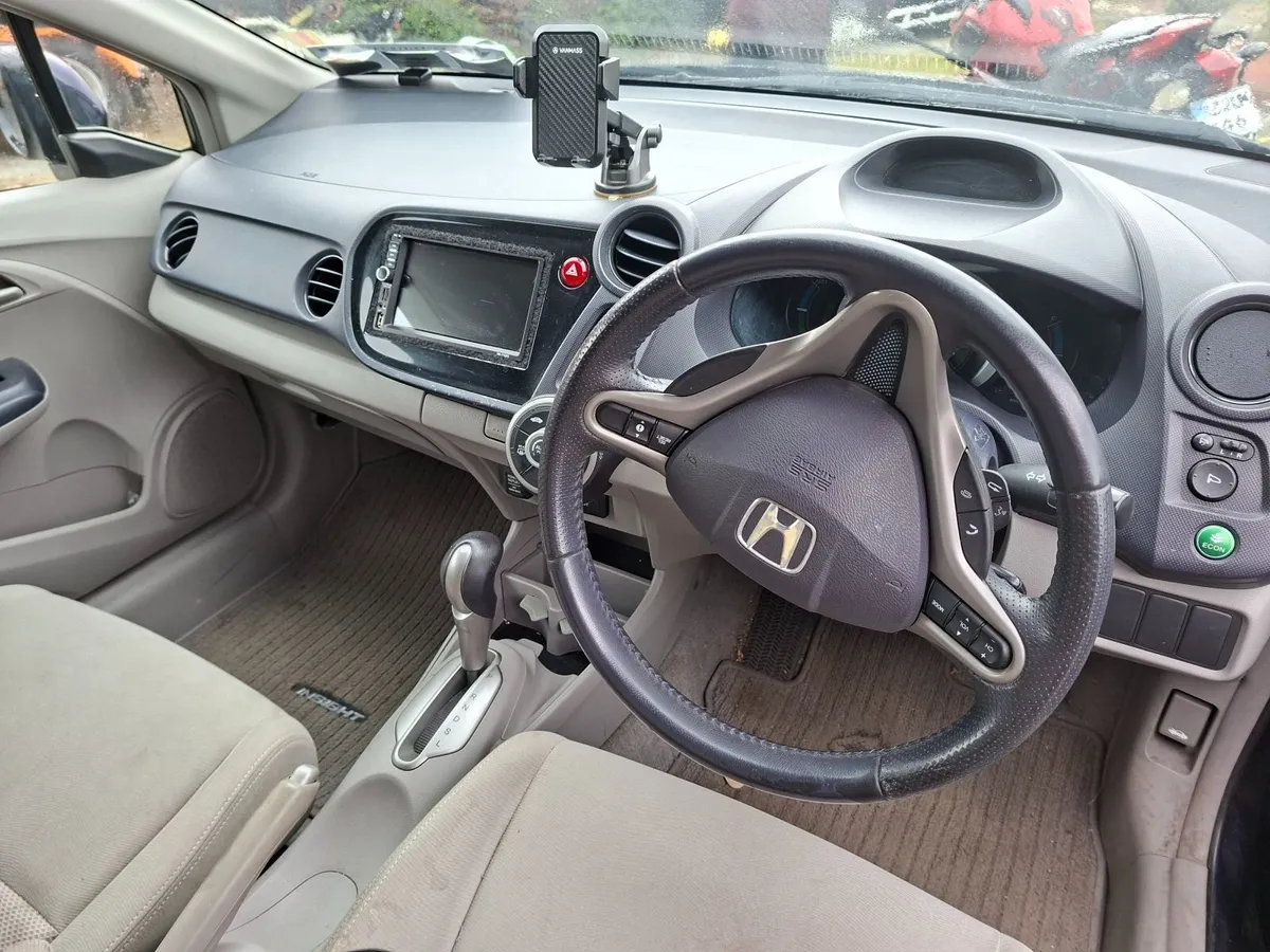 2009 Honda Insight Hybrid Automatic - Image 4