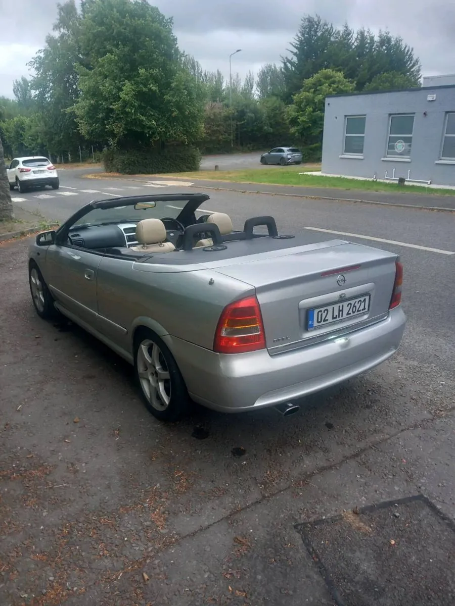 2002 opel astra Burton convertible roof works 100% - Image 2