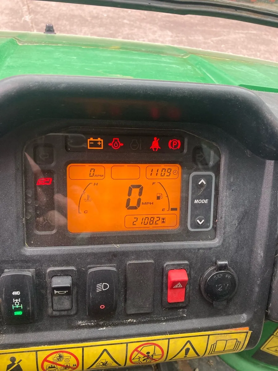 John Deere Gator - Image 4