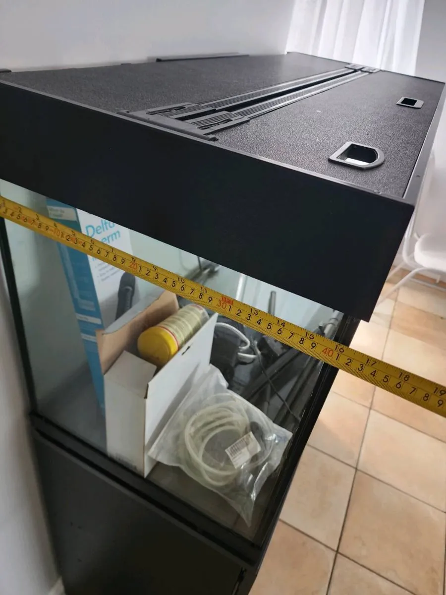 Fish tank 200l - Image 2