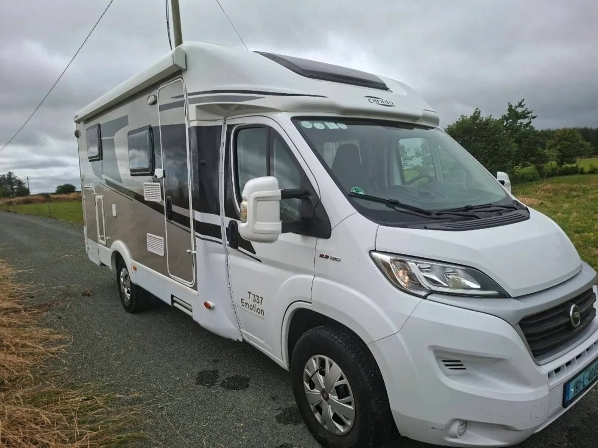 2019 3/4berth Carado T337 emotion ducato - Image 3