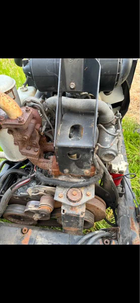 Kubota d1105 engine - Image 4