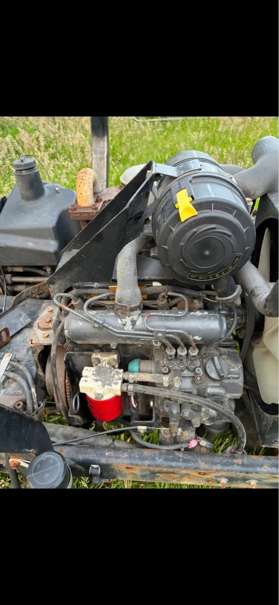 Kubota d1105 engine - Image 1