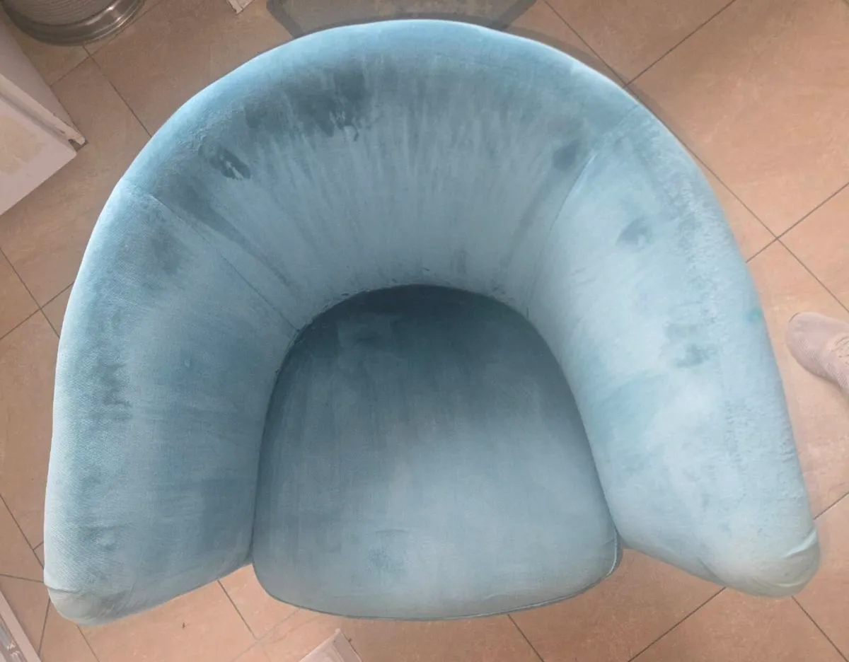 Tub chair - Image 4