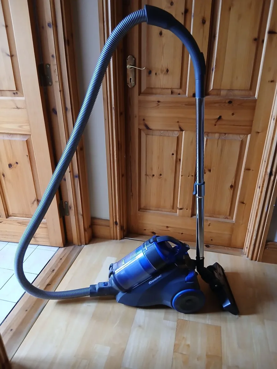Morphy Richards Hoover - Image 1