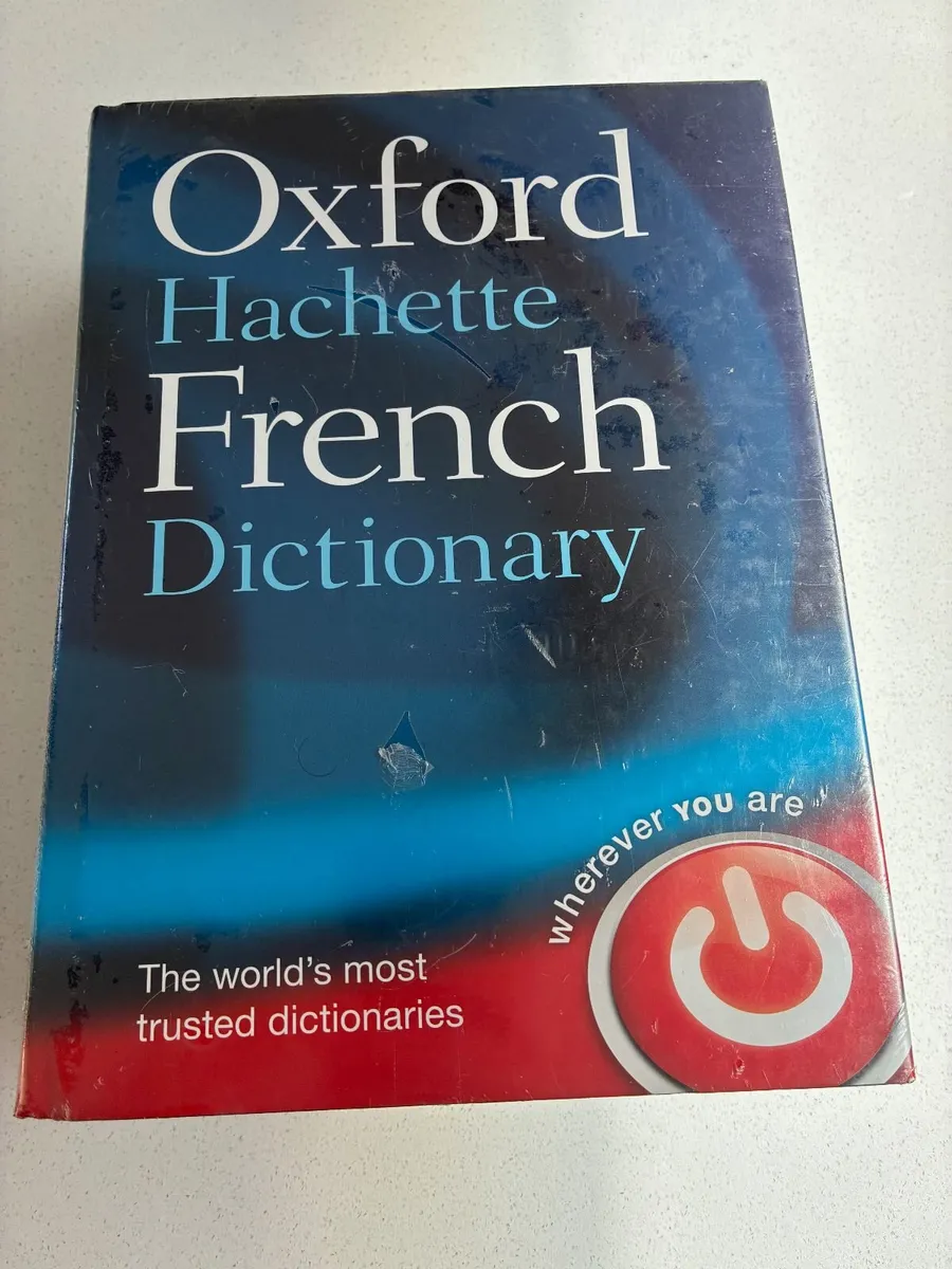 Oxford Hachette French Dictionary (Hardback) - Image 1