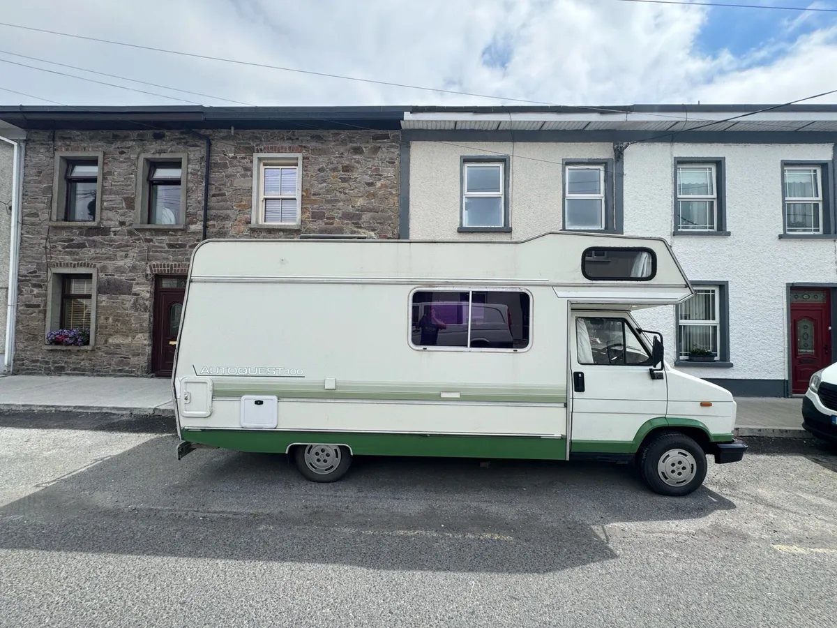 Fiat Ducato camper - Image 2