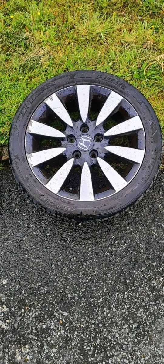 Honda Civic 17 inch alloys - Image 2
