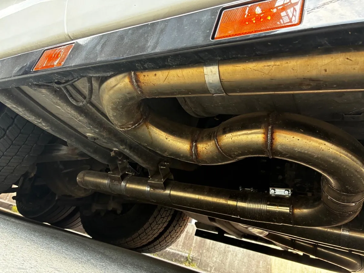 Scania S650 Side Pipe - Image 1
