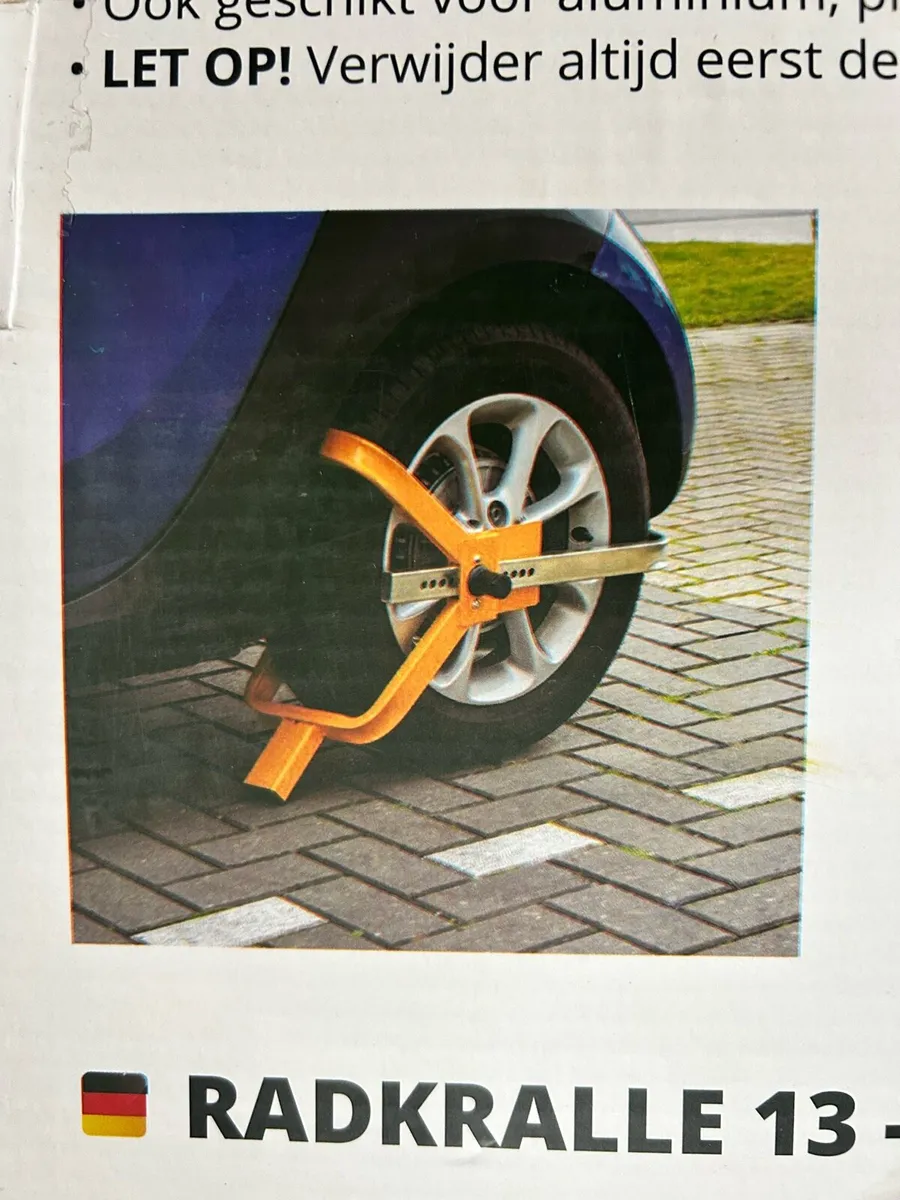Wheel Clamp - Image 3
