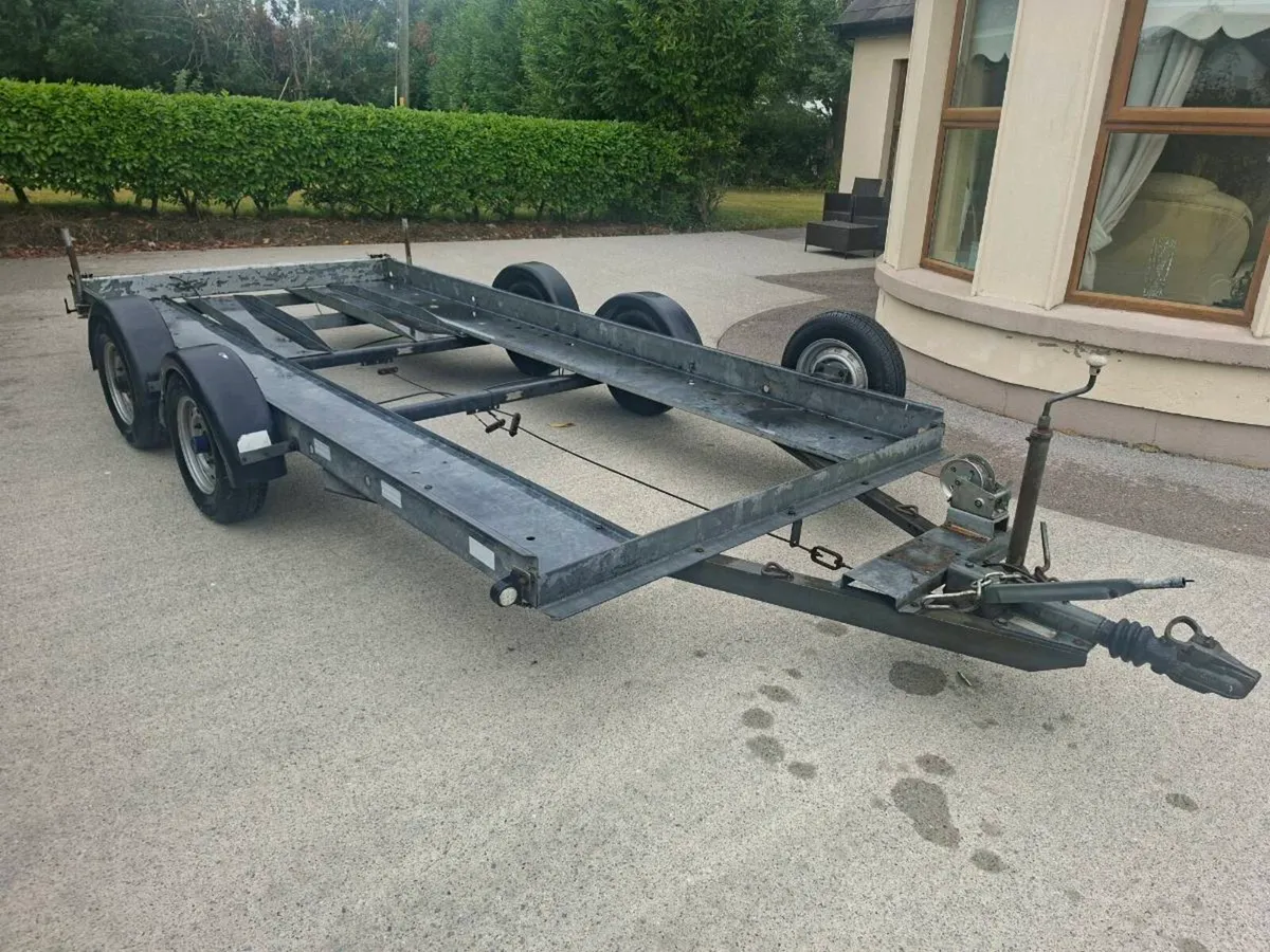 Brian James car transporter - Image 2