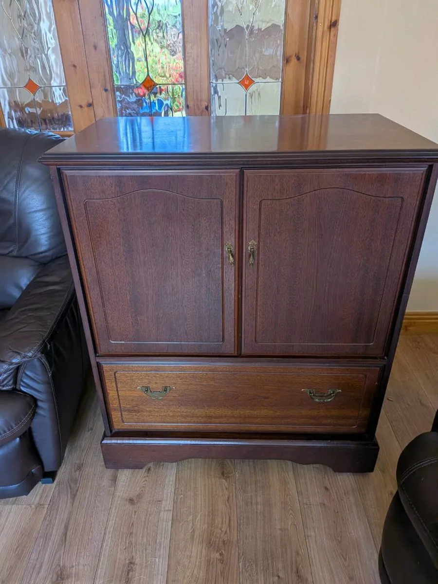 TV Cabinet - Image 2