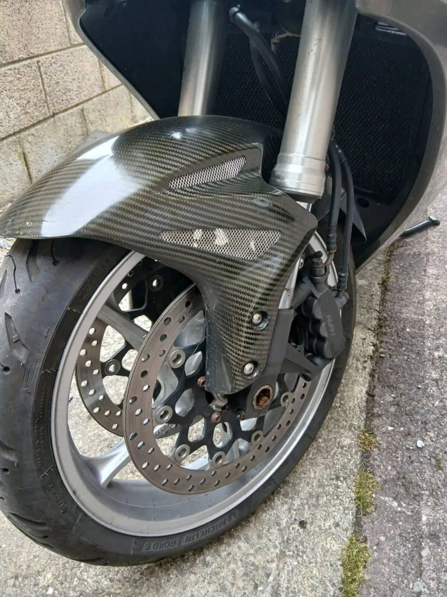 2012 HONDA VFR1200 F final price drop before trade - Image 4