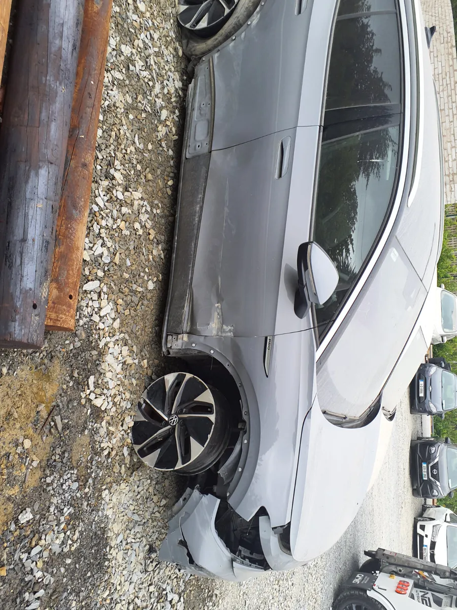 VW ID 4 ,,,,,, 2023 - Image 3