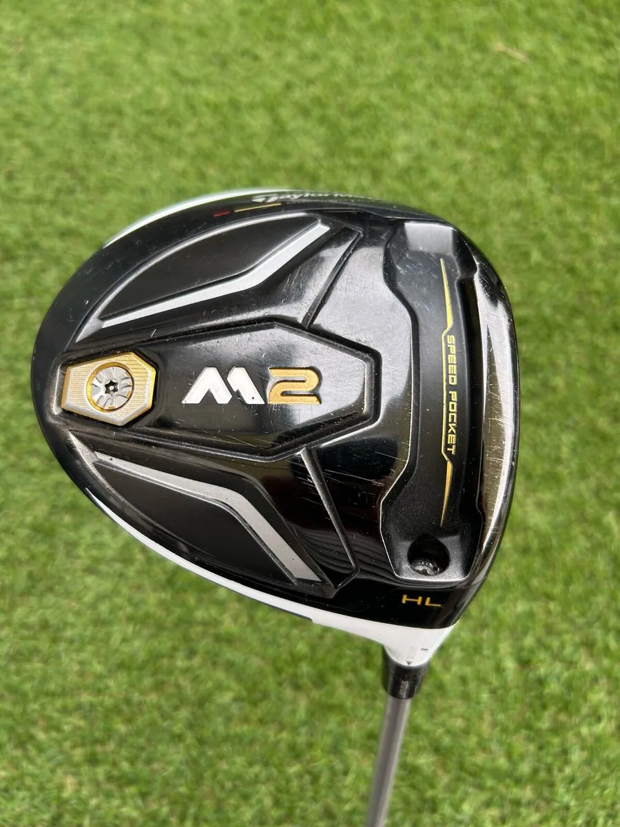 Full set of ladies callaway and Taylormade clubs - Image 3