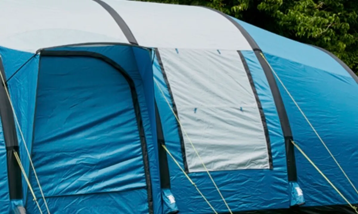 8 man inflatable tent - Royal Atlanta - Image 2