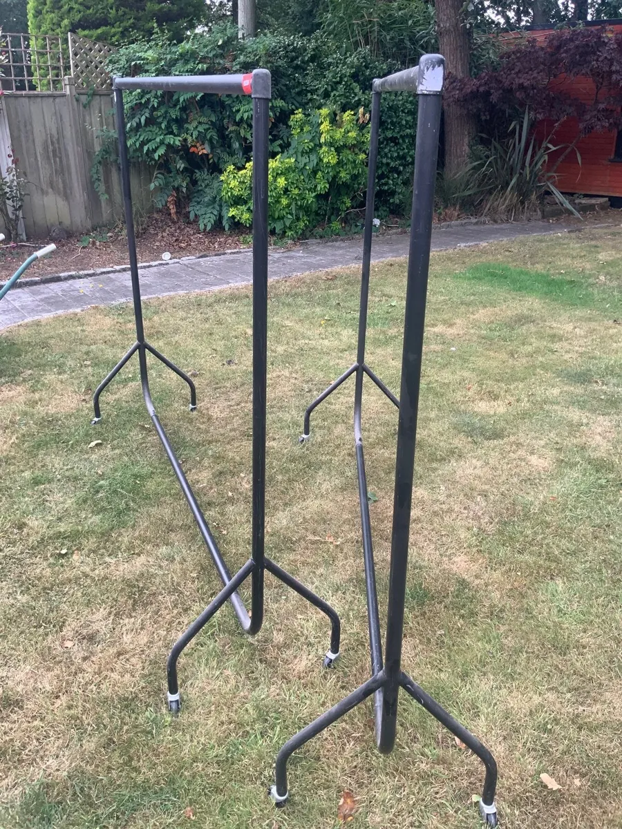 Heavy duty clothes shop railings - Image 1