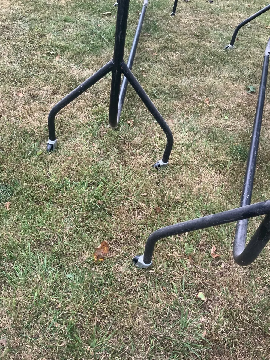 Heavy duty clothes shop railings - Image 3