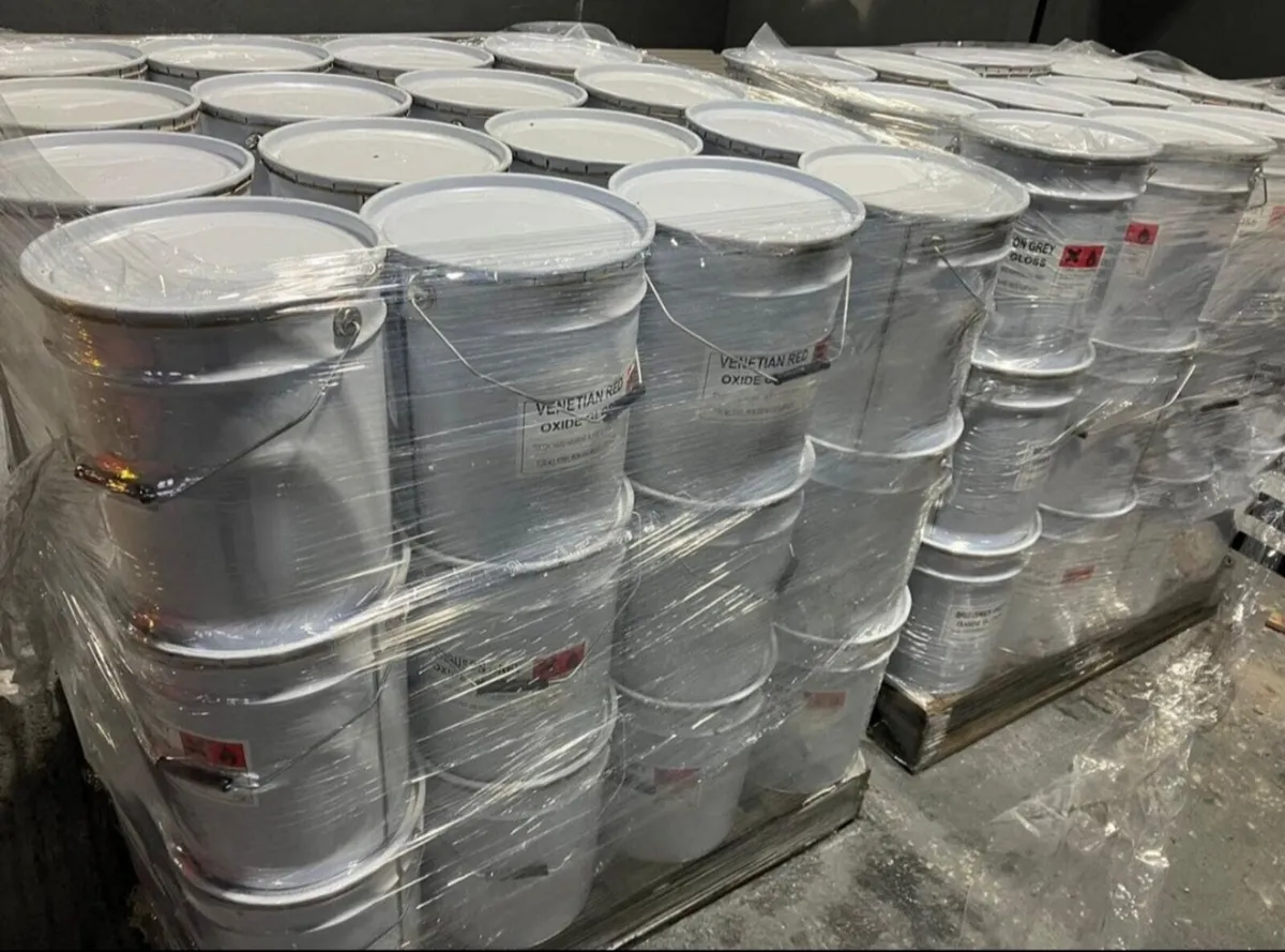 20ltr 80€ oxide paint available - Image 1