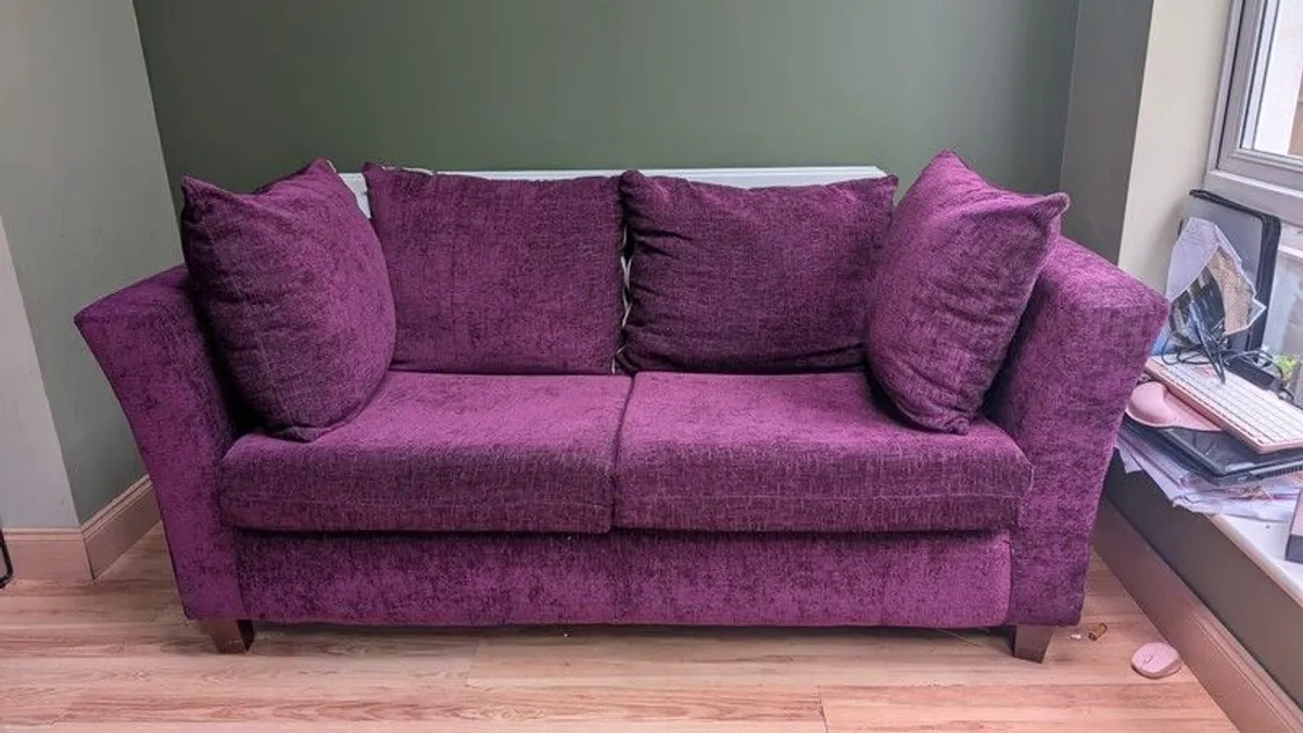 2 seat couch - Image 3