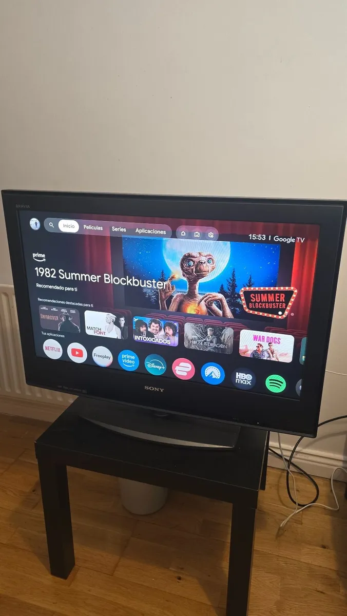 Sony Bravia 32" LCD TV - Image 1