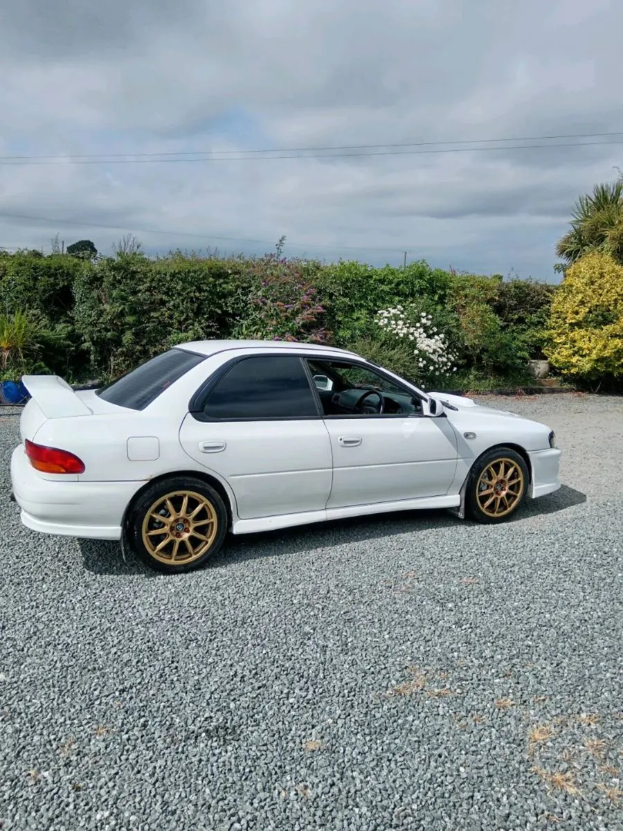 Subaru Impreza - Image 3