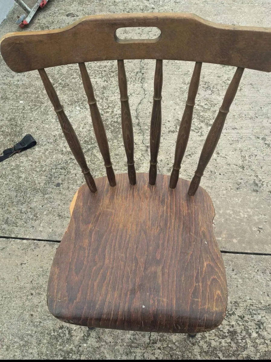 Kitchen chairs - Image 3