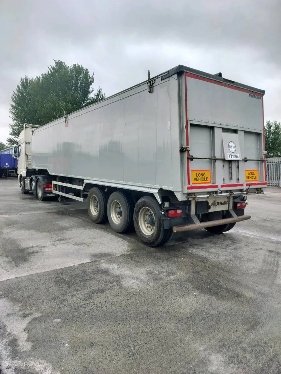 2018 Fruehauf Bulk Tipping Trailer - Image 4
