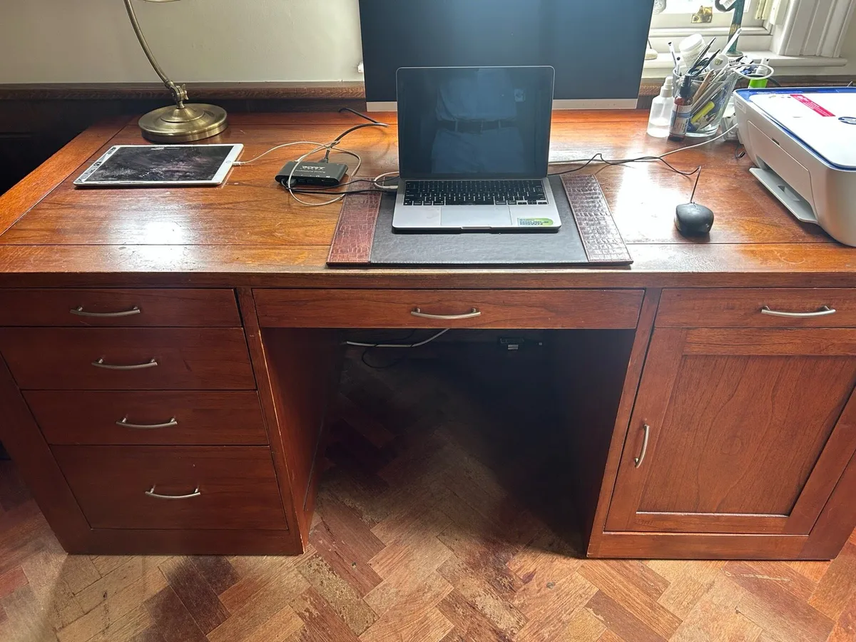 Desk - Image 1