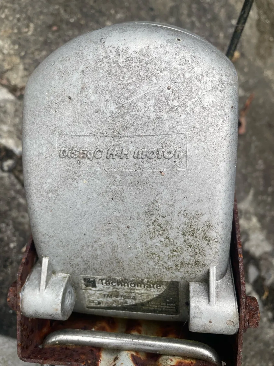 Satellite Motor and Dish - Image 2