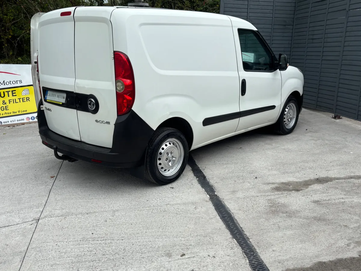 15 VAUXHALL COMBO- NEW CVRT - Image 4