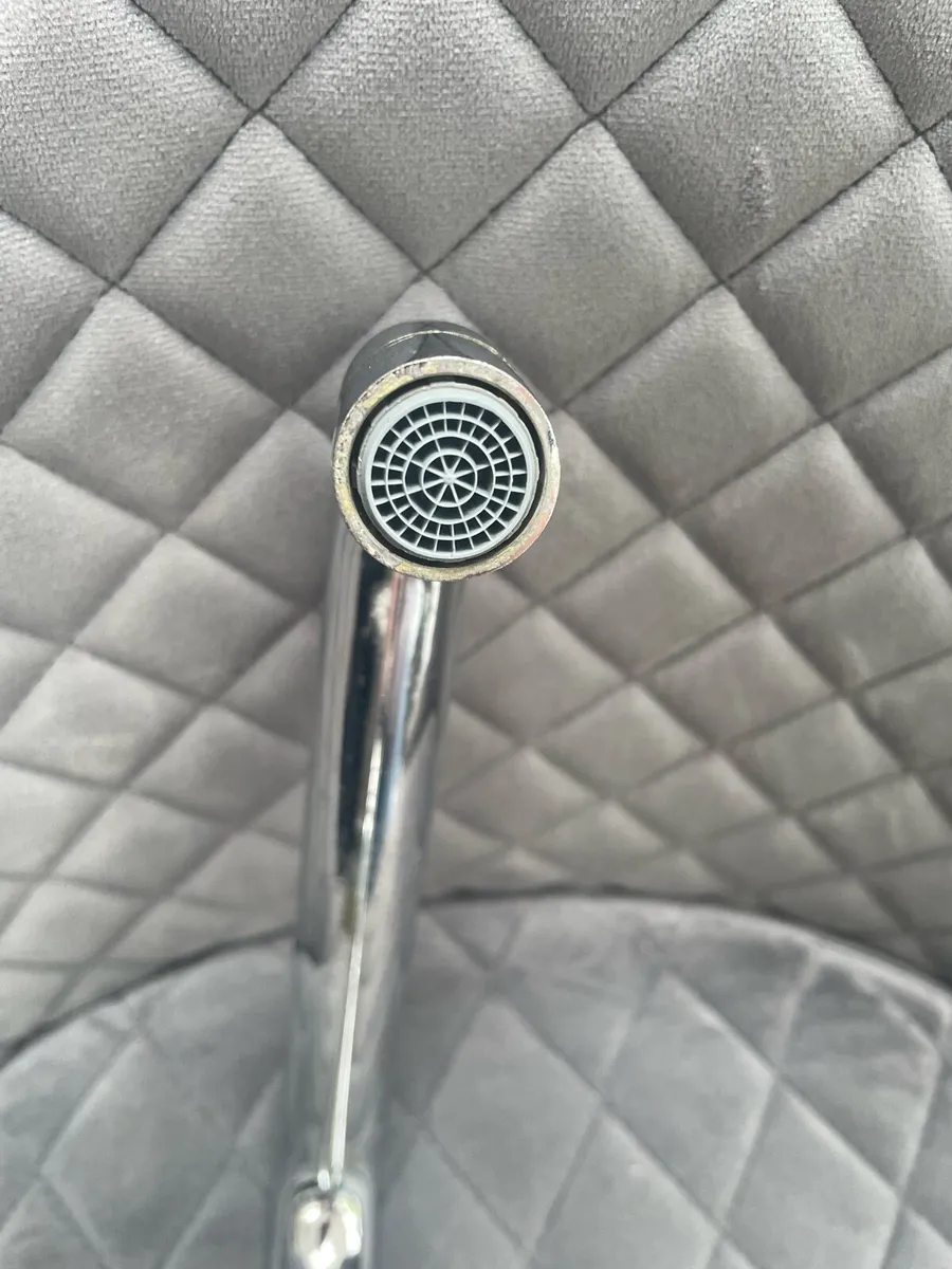 Cooke and Lewis Chrome Kitchen Mixer tap - Image 4