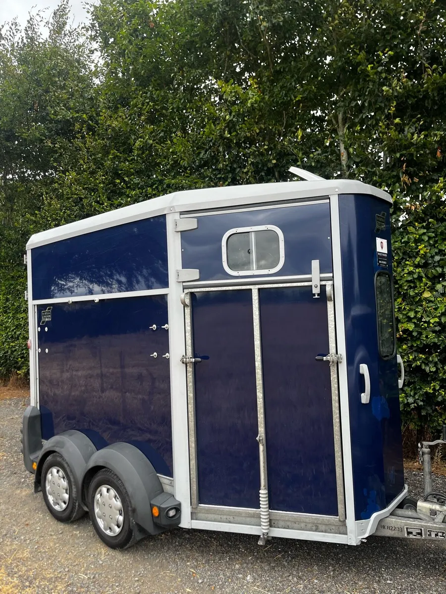 Mint 2017 Ifor Williams HB506 Deluxe with Camera - Image 1